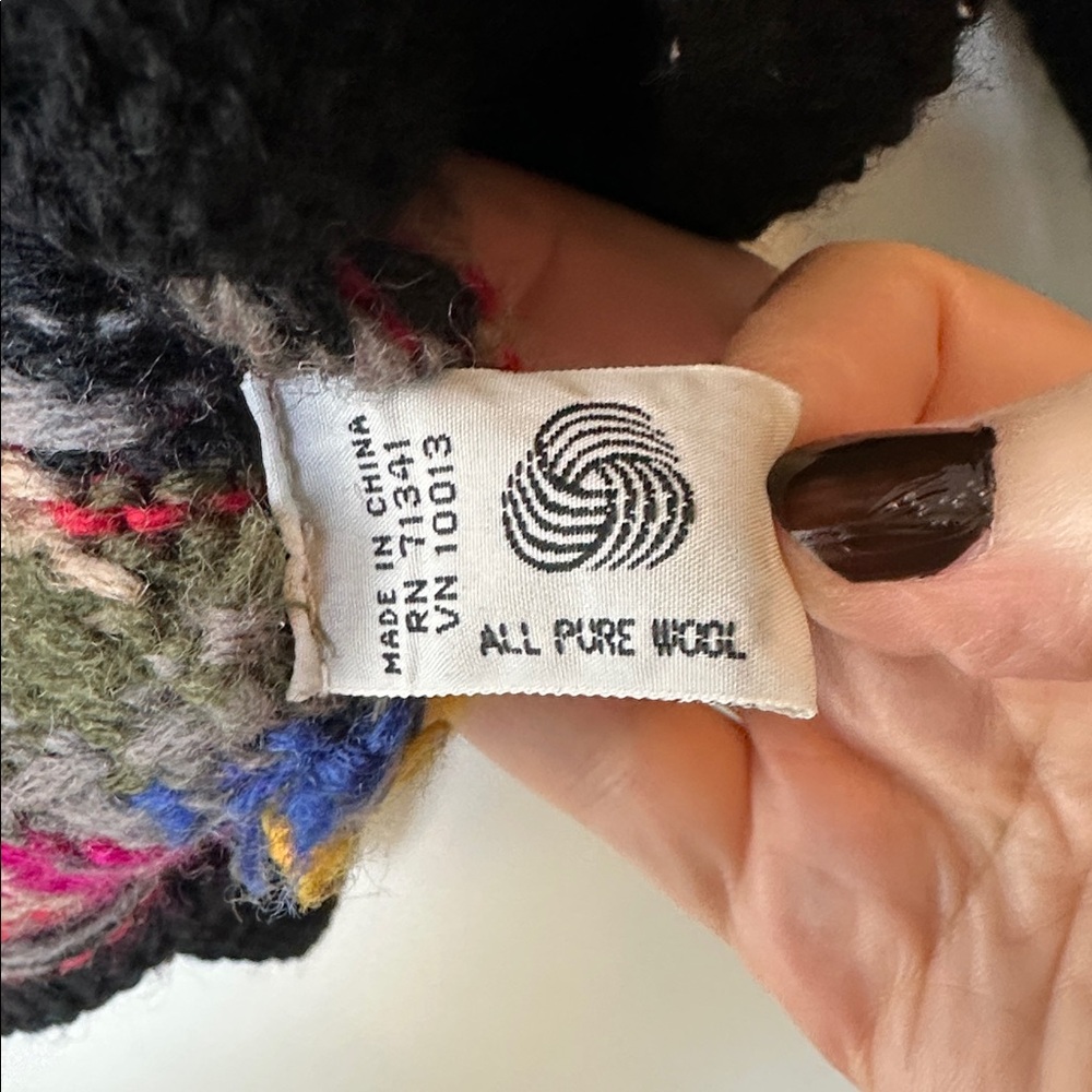 L.L. Bean Vintage Cardigan - Picture 8 of 10